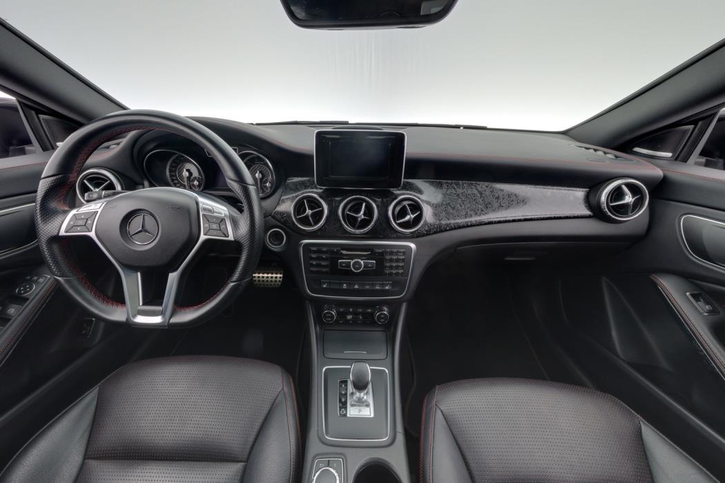 MERCEDES-BENZ CLA 45 AMG 2014