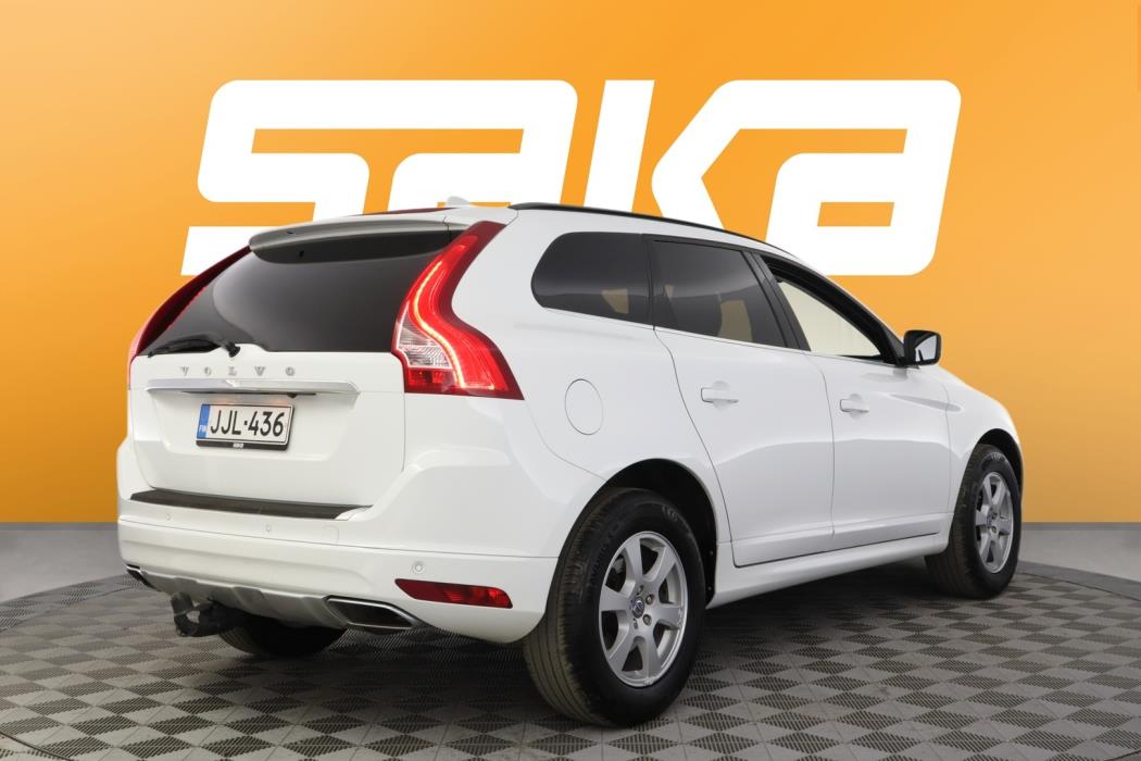 VOLVO XC60 2015