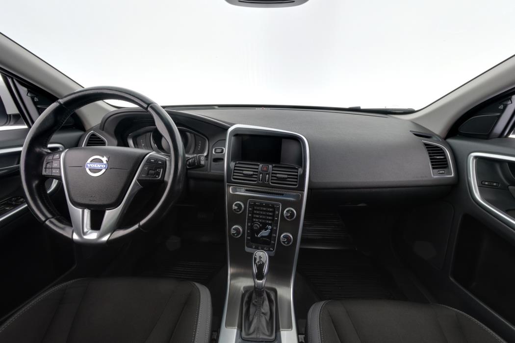 VOLVO XC60 2015