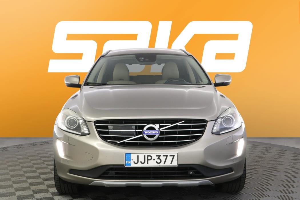 VOLVO XC60 2016