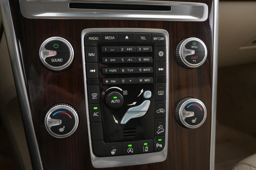 VOLVO XC60 2016