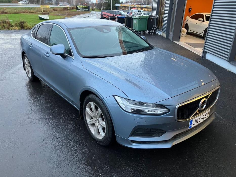 VOLVO S90 2017
