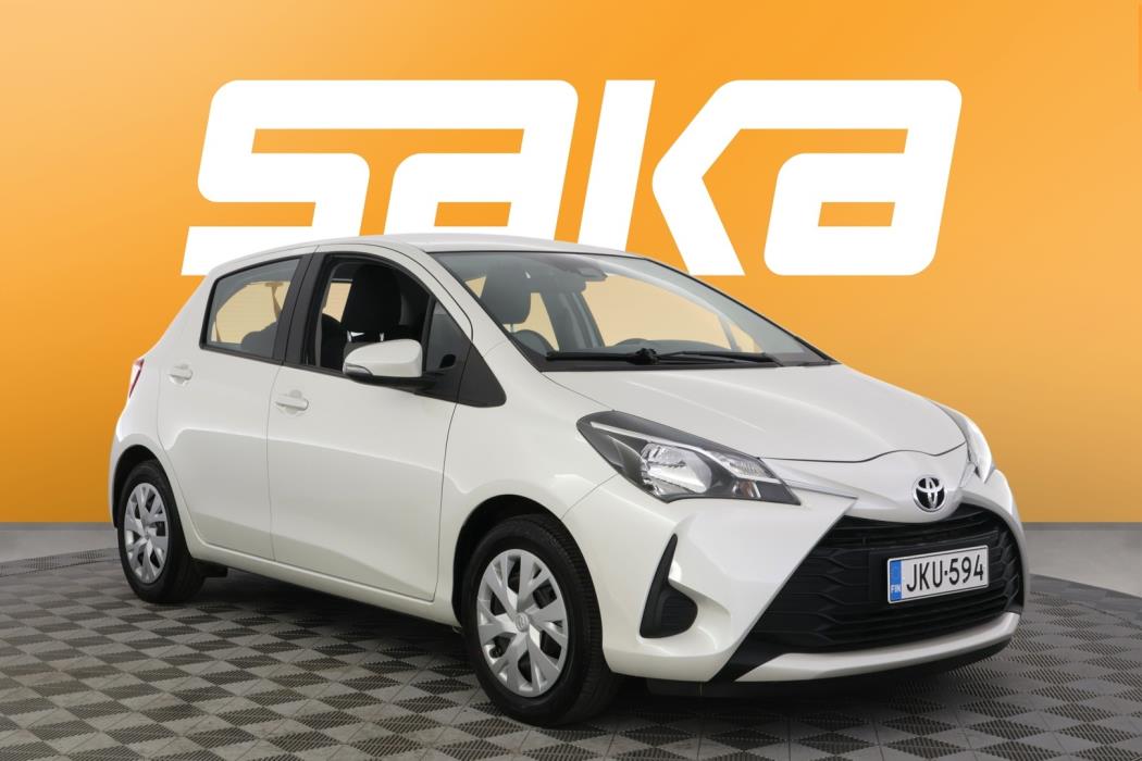 TOYOTA Yaris 2018