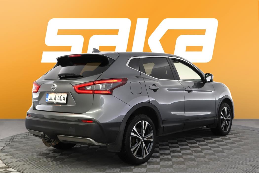 NISSAN Qashqai 2019