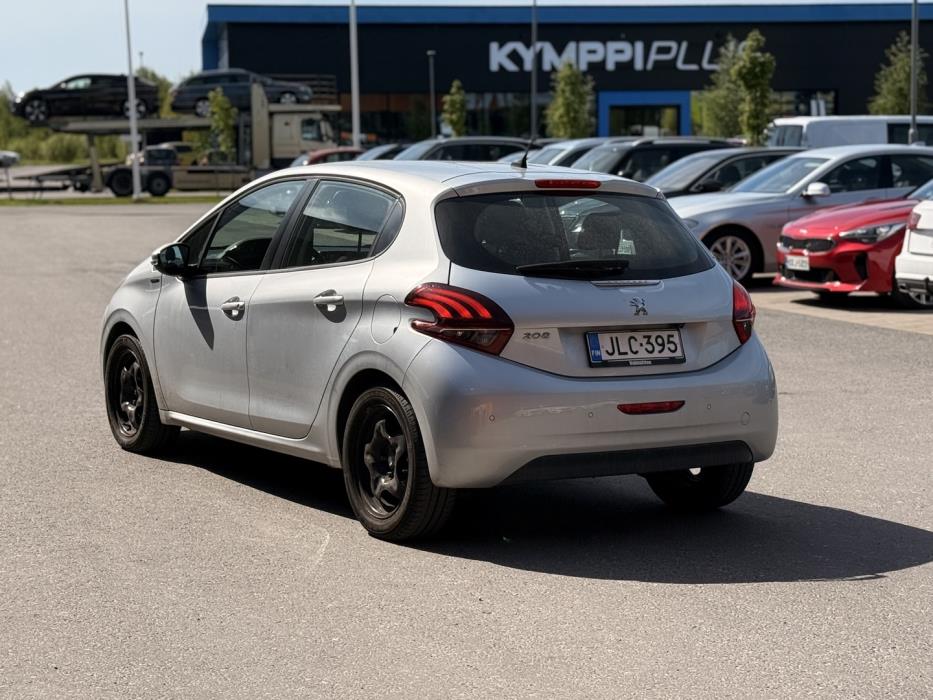 PEUGEOT 208 2019