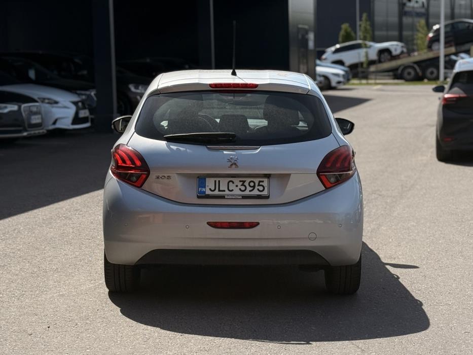 PEUGEOT 208 2019