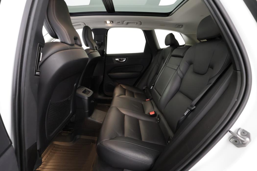 VOLVO XC60 2020