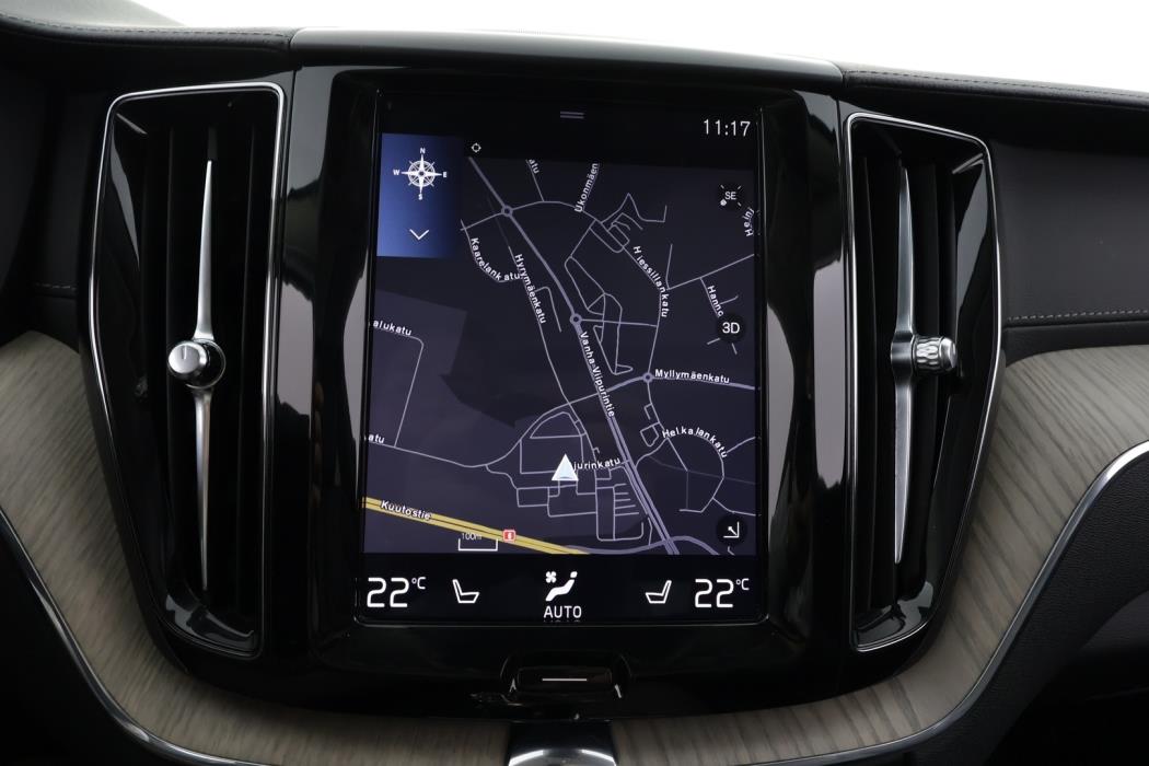 VOLVO XC60 2020