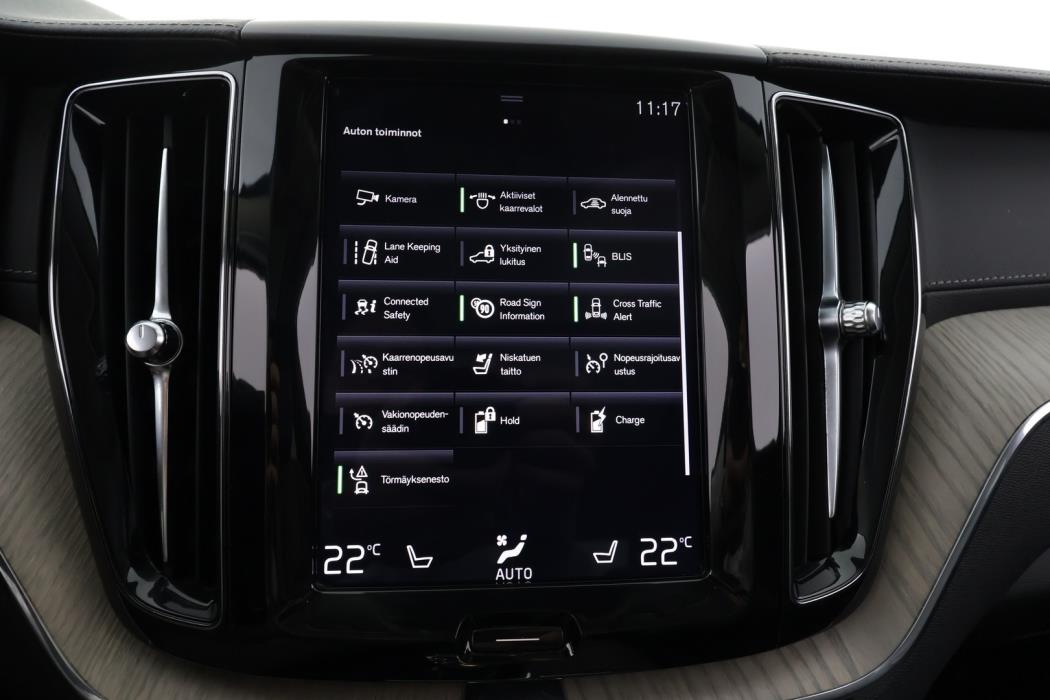 VOLVO XC60 2020