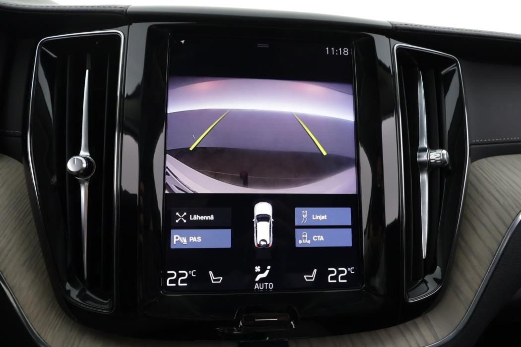 VOLVO XC60 2020