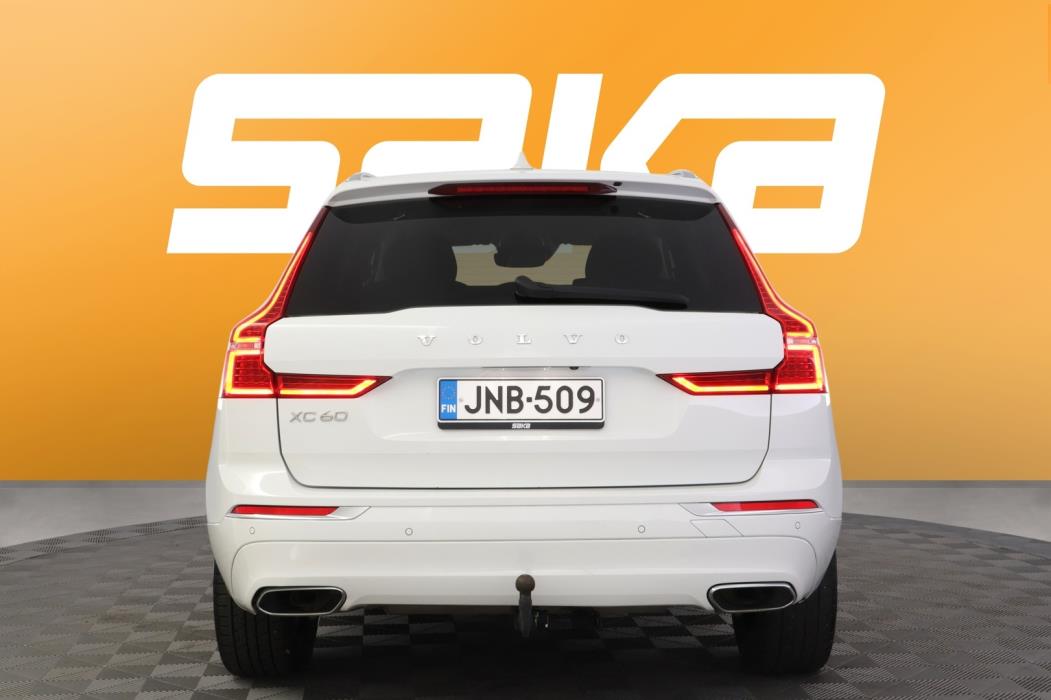 VOLVO XC60 2020