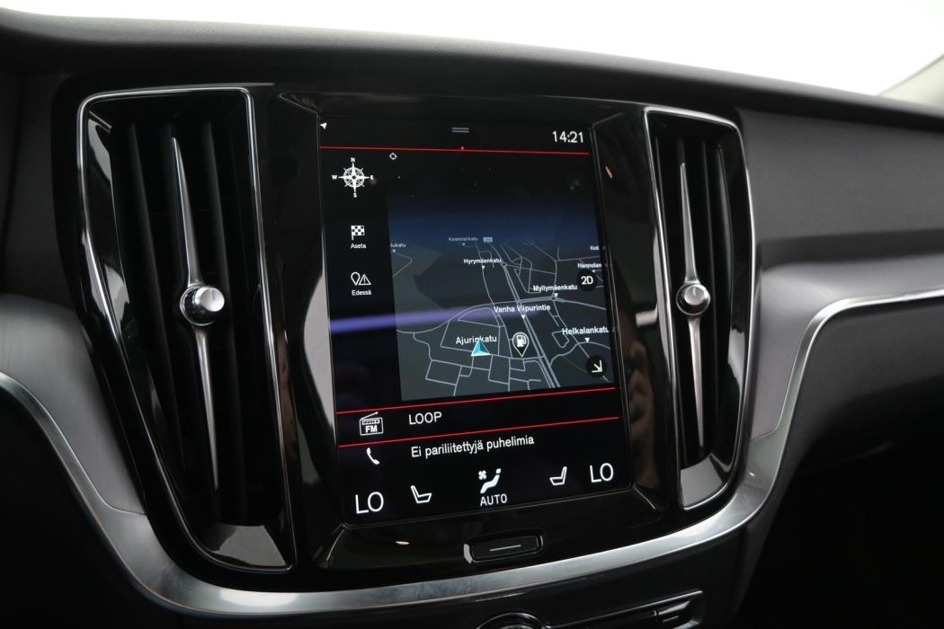 VOLVO V60 2021