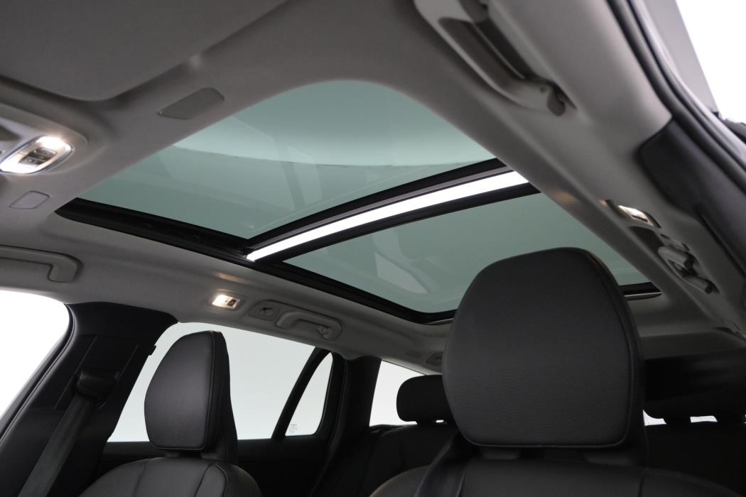 VOLVO V60 2021