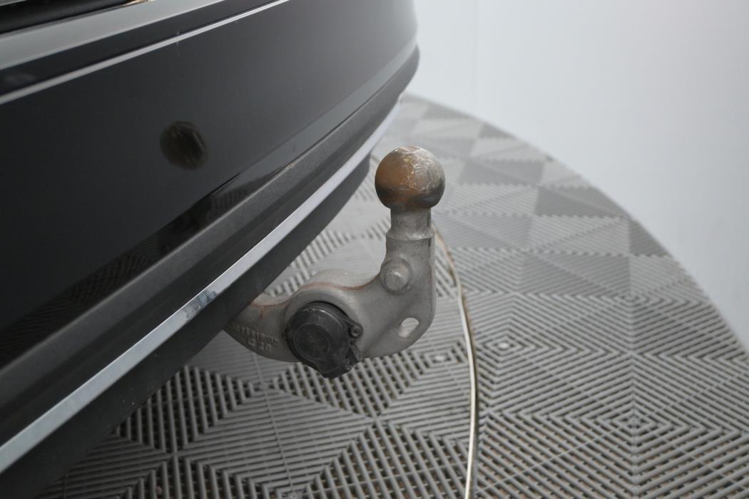 VOLVO V60 2021