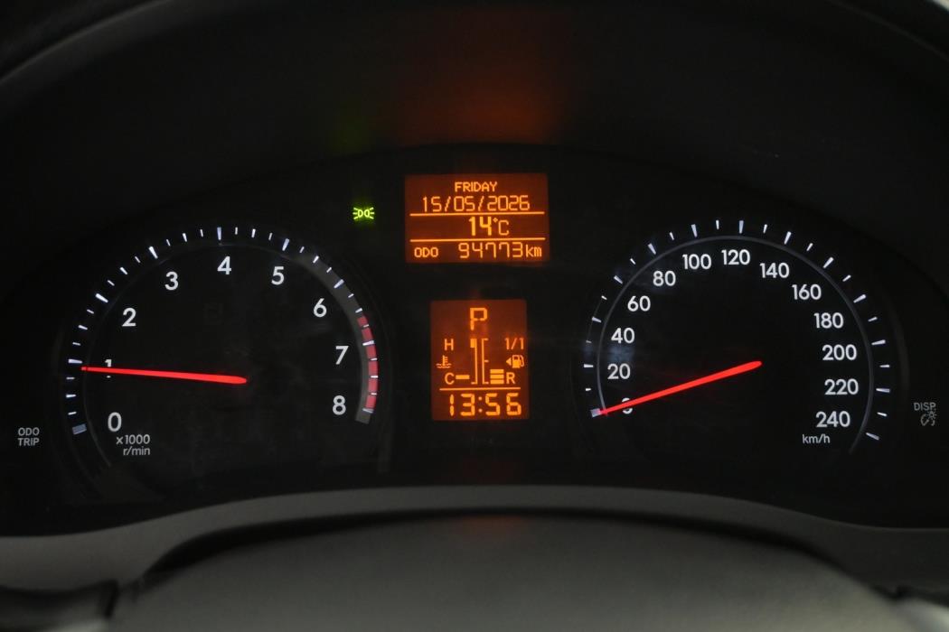TOYOTA Avensis 2014