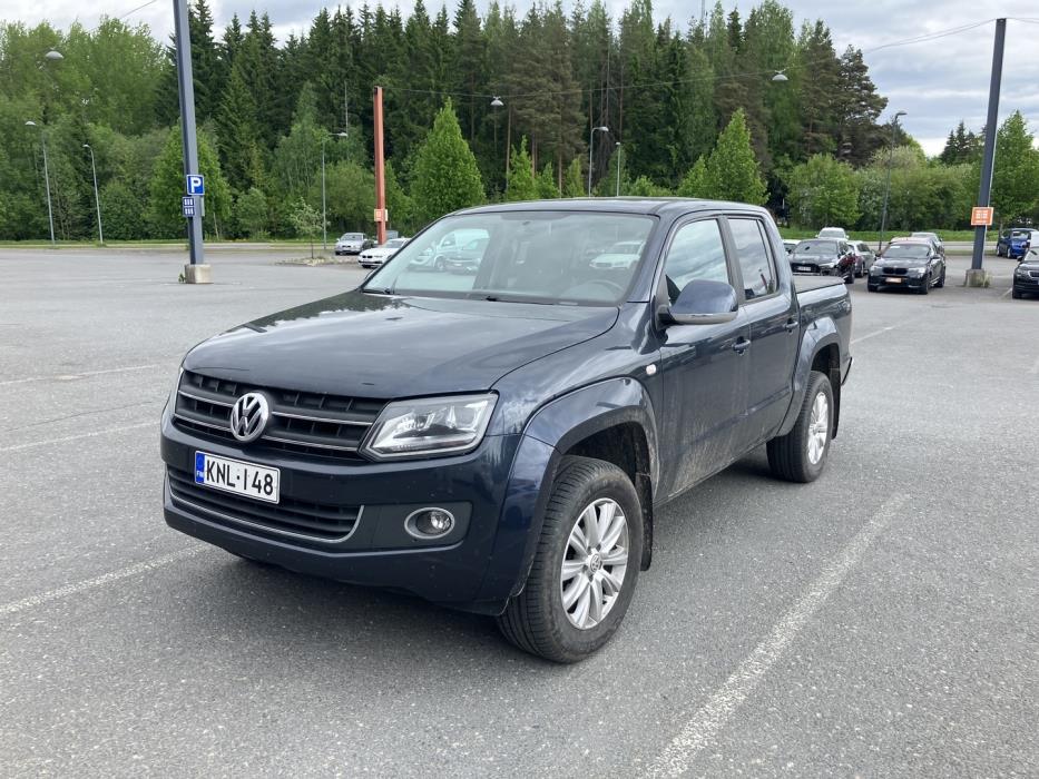 VOLKSWAGEN Amarok 2016