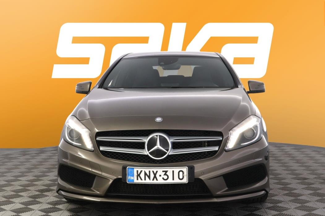 MERCEDES-BENZ A 2013