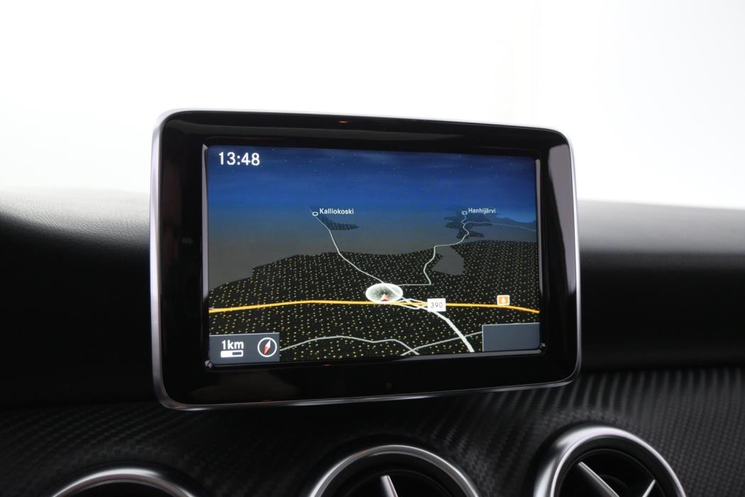 MERCEDES-BENZ A 2013