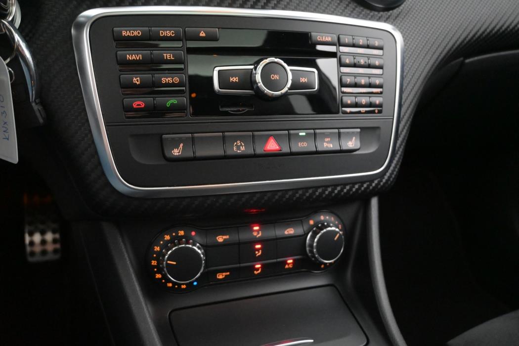 MERCEDES-BENZ A 2013