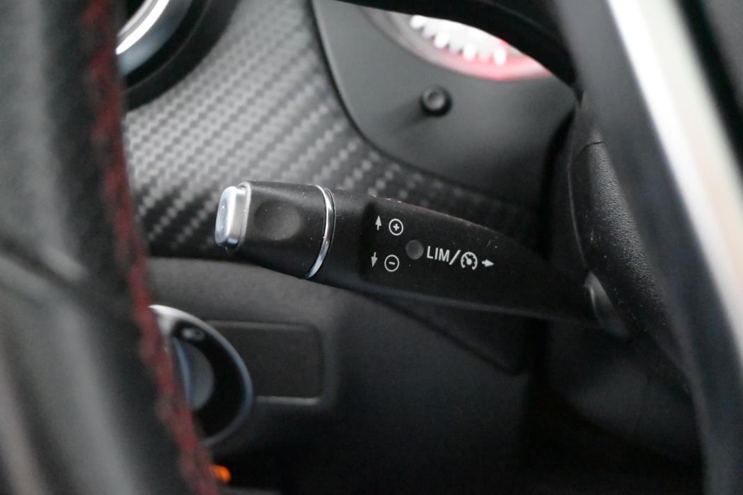 MERCEDES-BENZ A 2013