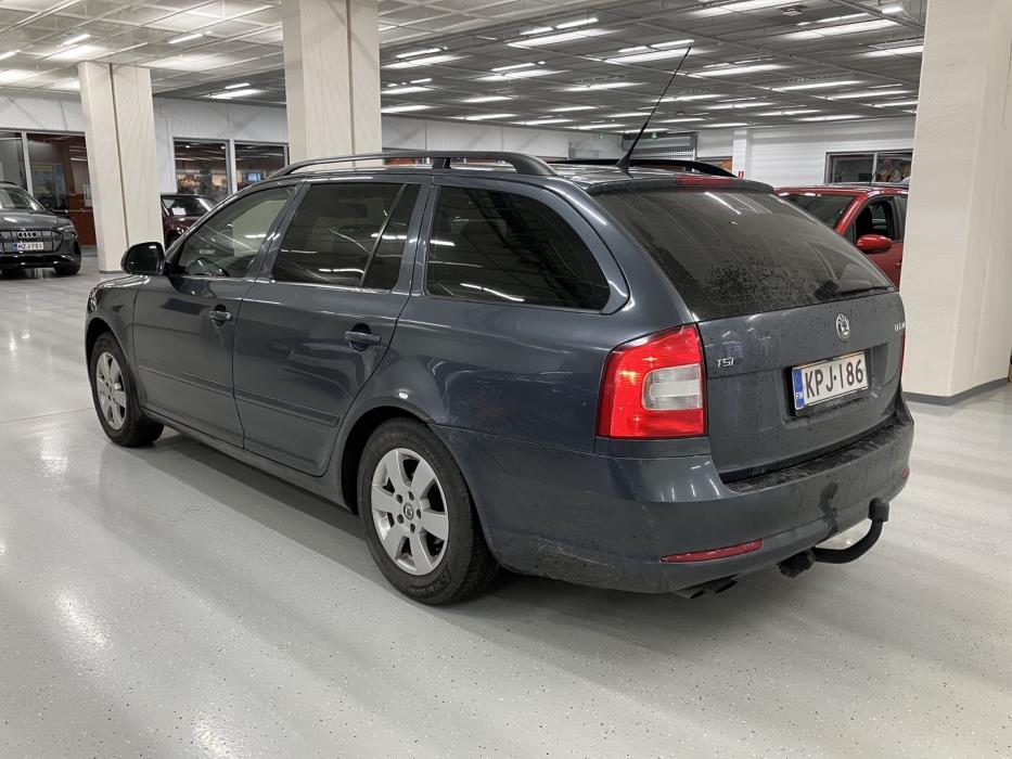 SKODA Octavia 2010