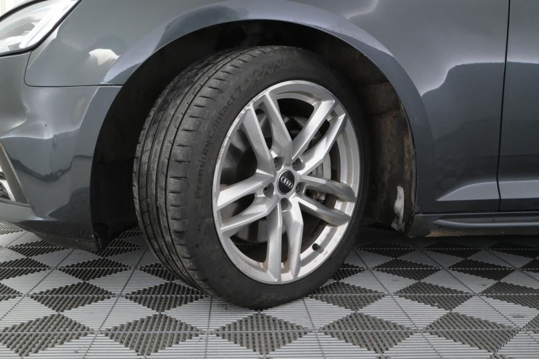 VOLKSWAGEN Caddy Maxi 2012