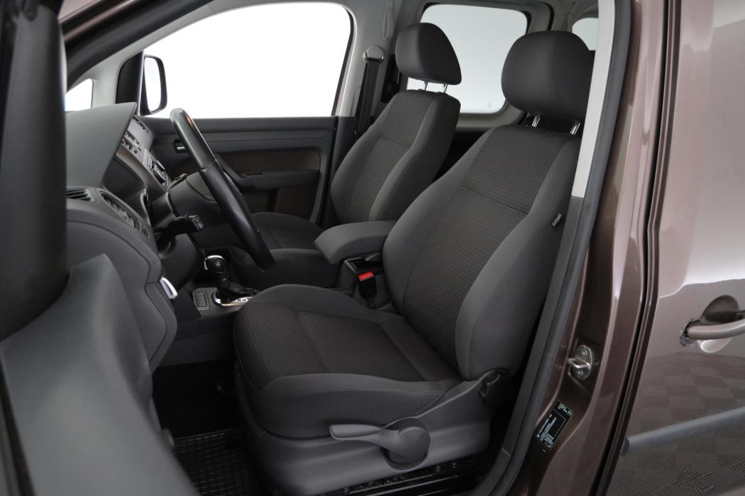 VOLKSWAGEN Caddy Maxi 2012