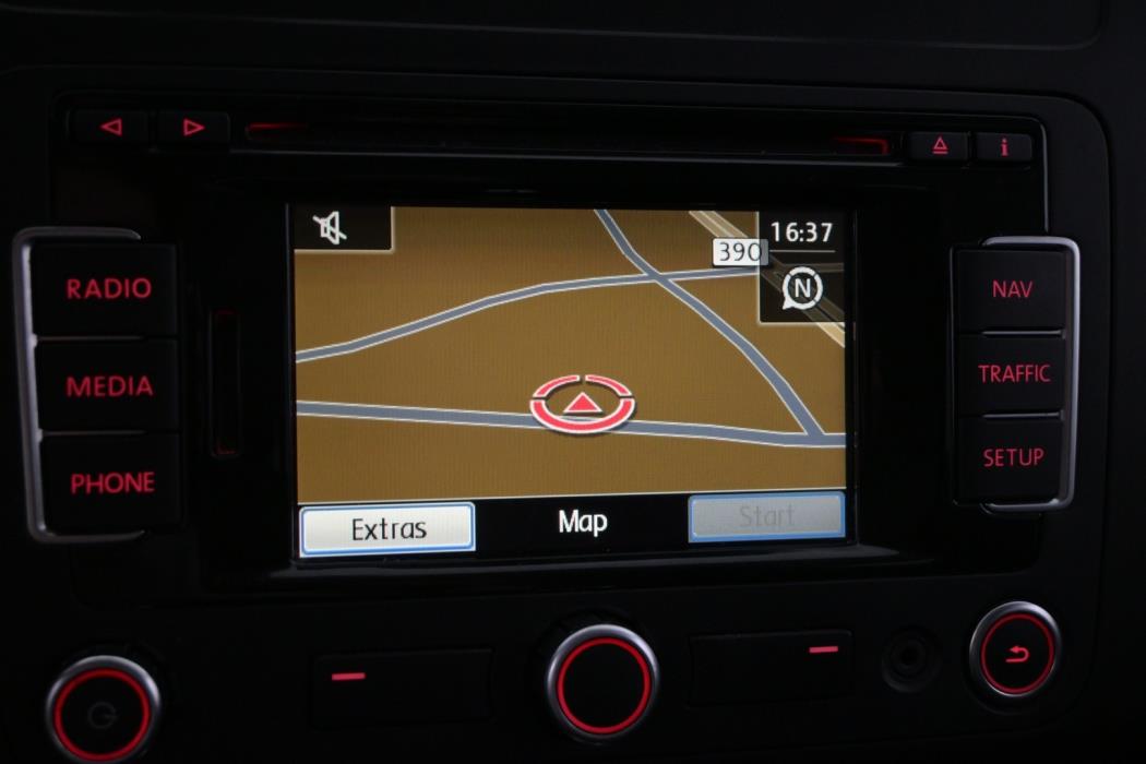 VOLKSWAGEN Caddy Maxi 2012