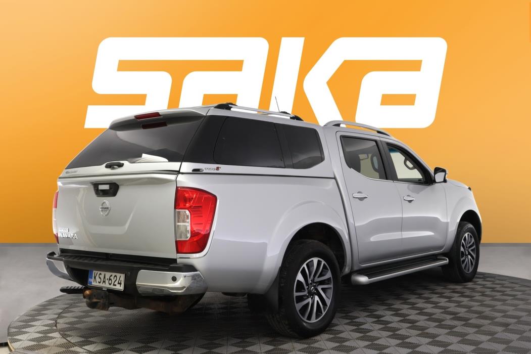 NISSAN Navara 2016