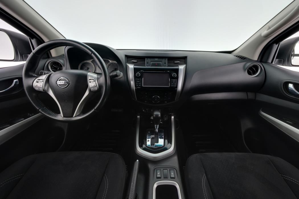 NISSAN Navara 2016