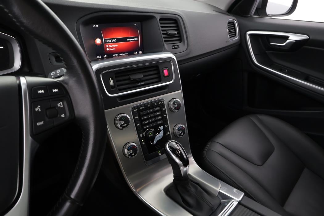 VOLVO V60 2018