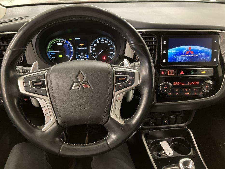 MITSUBISHI Outlander PHEV 2019