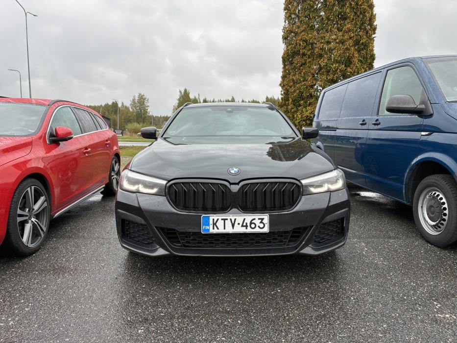 BMW 530 2021