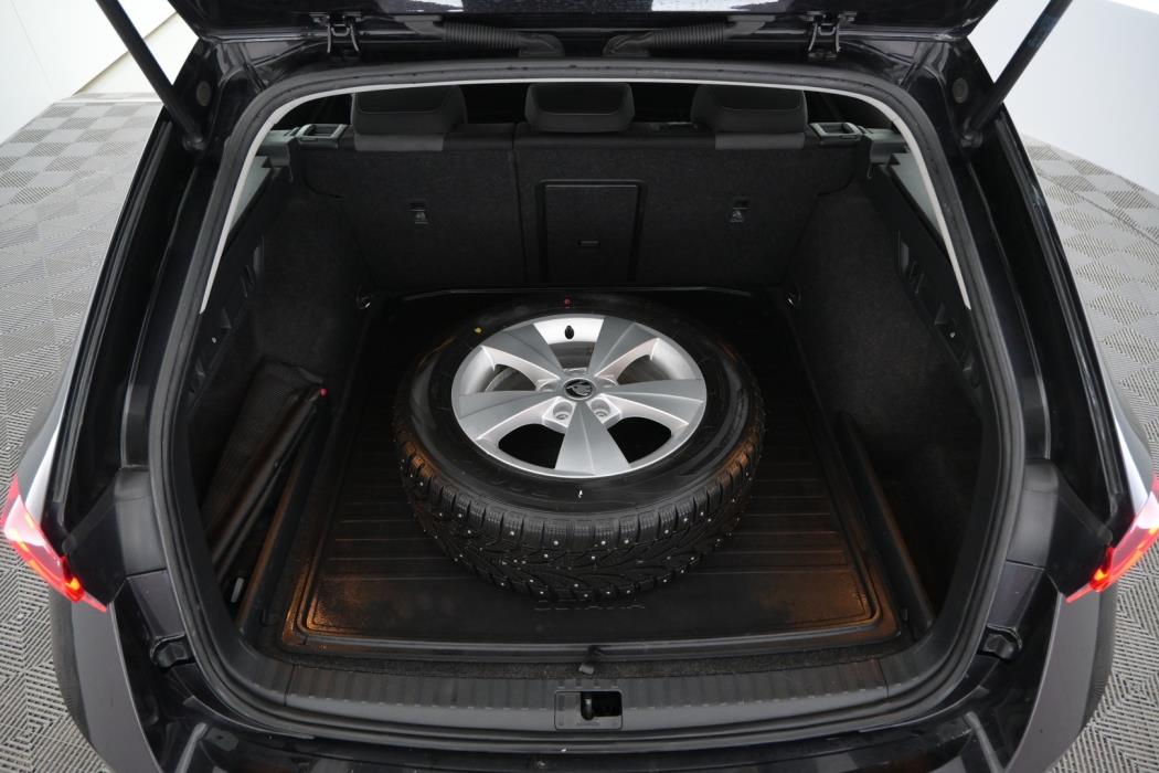 SKODA Octavia 2021