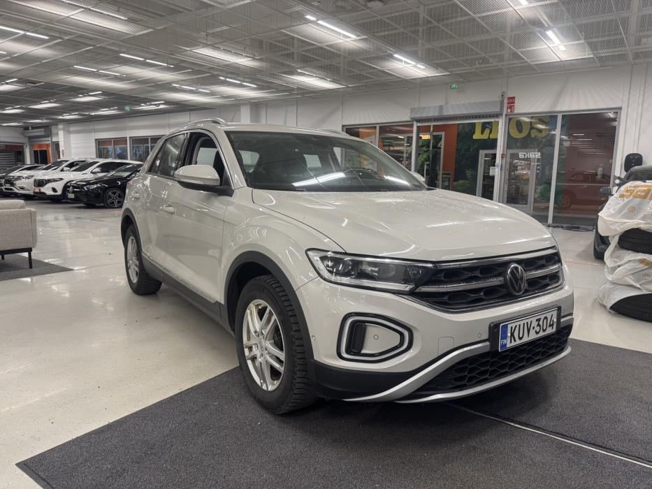 VOLKSWAGEN T-Roc 2023