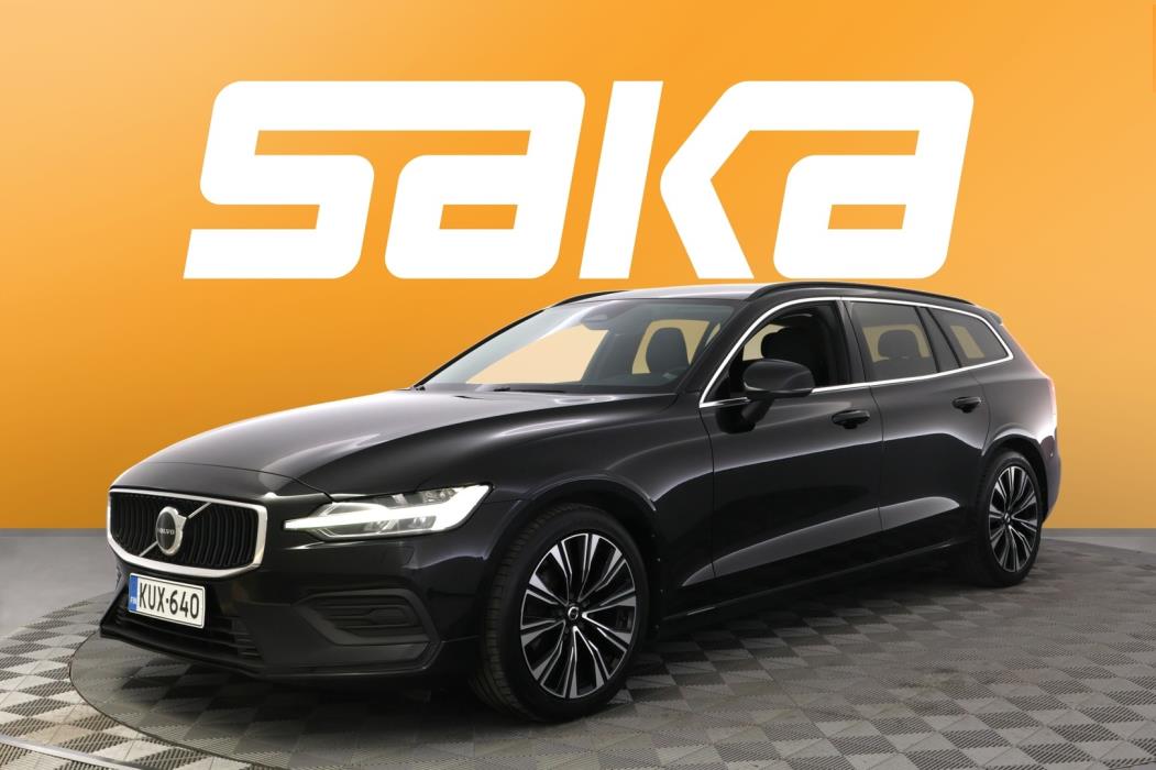 VOLVO V60 2023