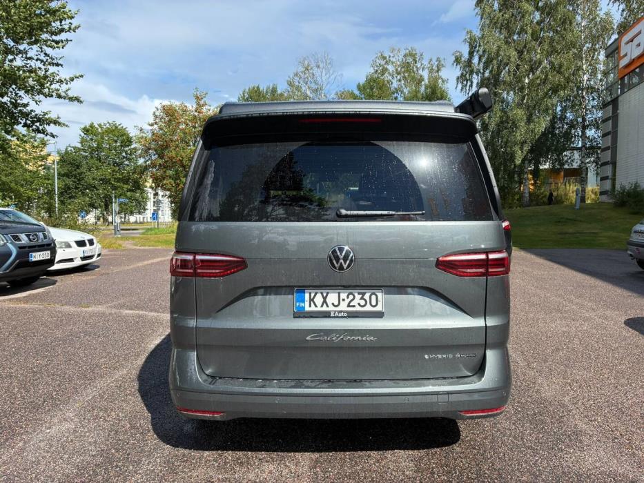 VOLKSWAGEN California 2025
