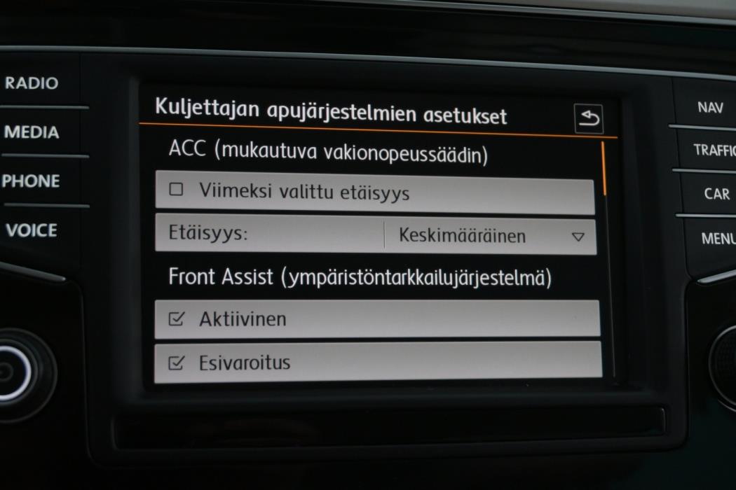 VOLKSWAGEN Passat 2015