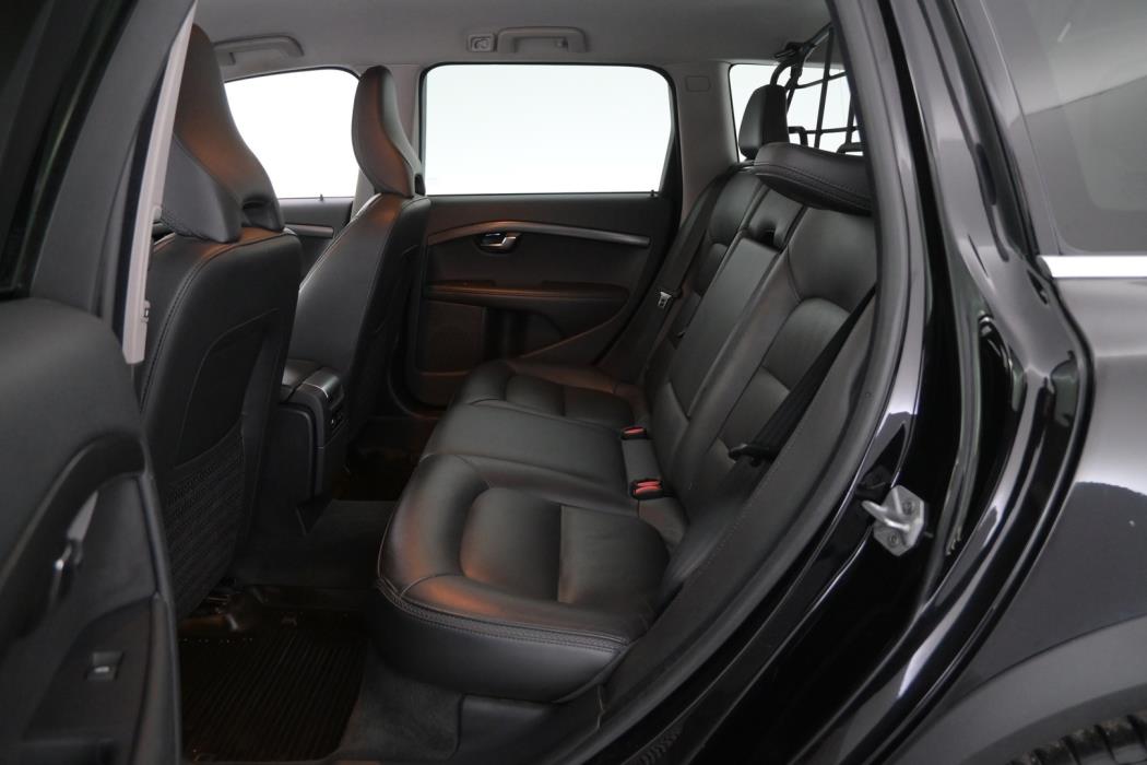 VOLVO XC70 2016