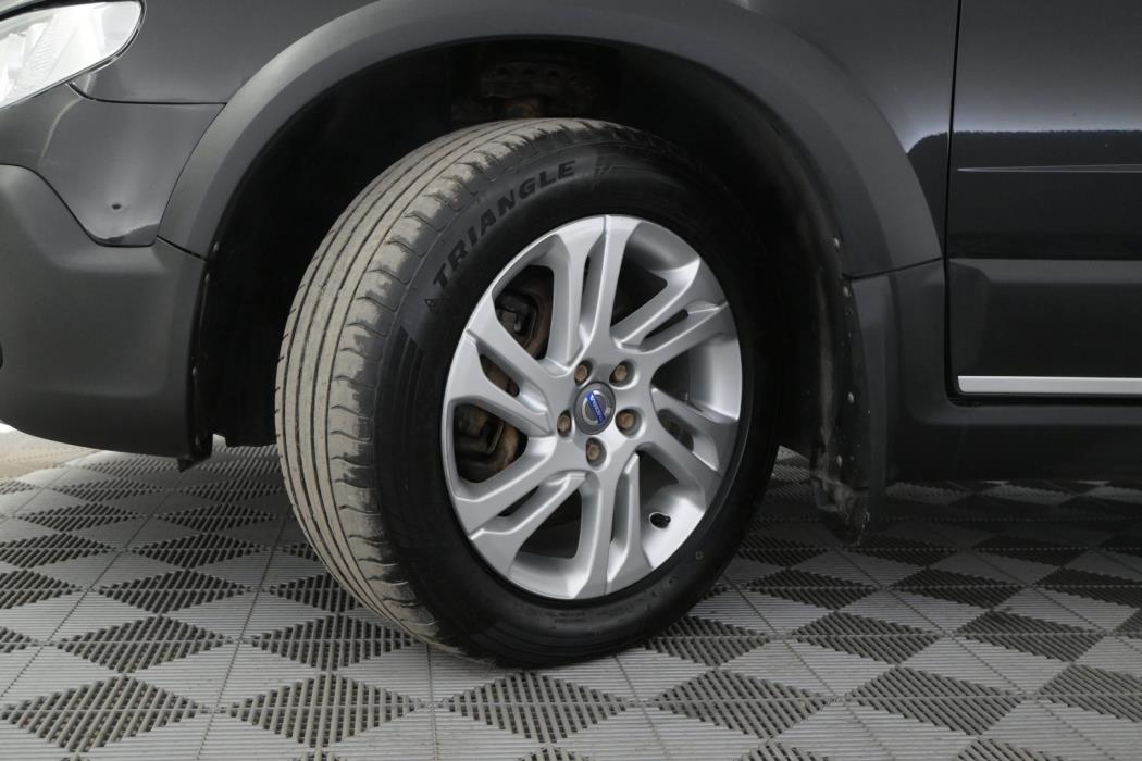 VOLVO XC70 2016