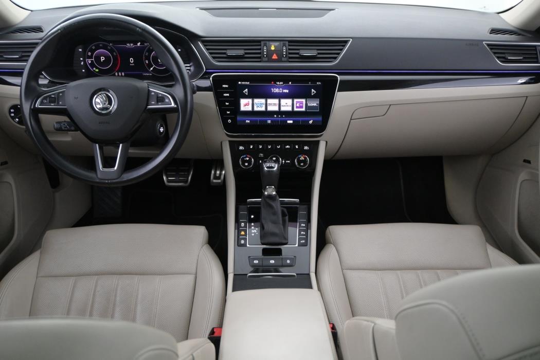 SKODA Superb 2019