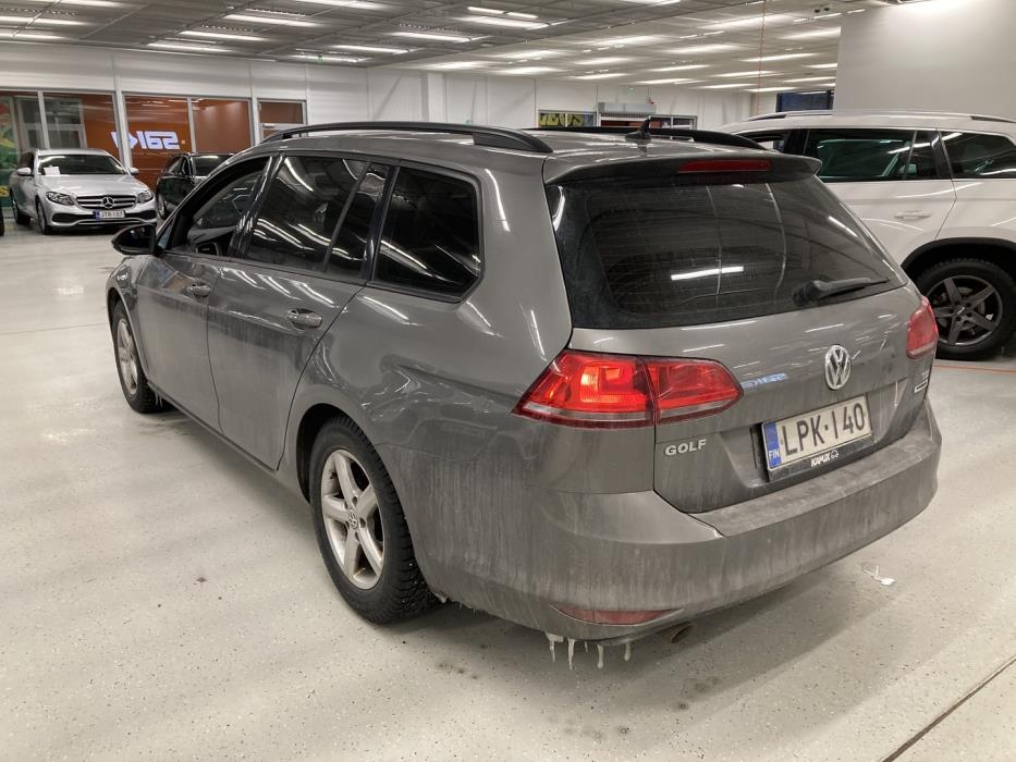 VOLKSWAGEN Golf 2017
