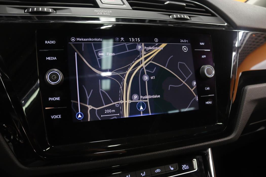 VOLKSWAGEN Touran 2021