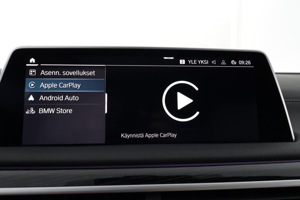BMW 745 2021