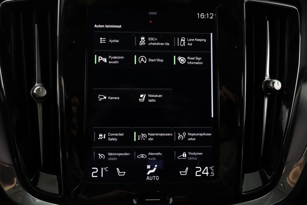 VOLVO V60 Cross Country 2022