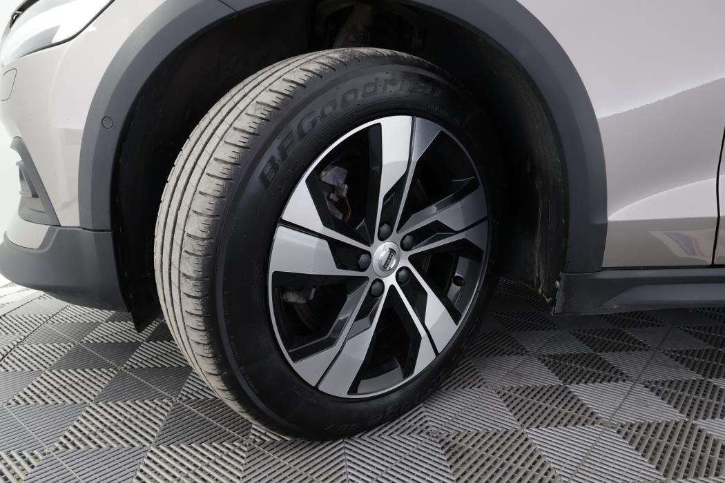VOLVO V60 Cross Country 2022