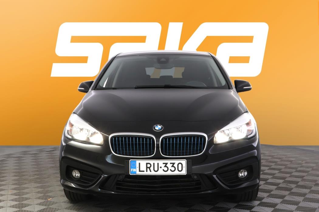 BMW 225 2017
