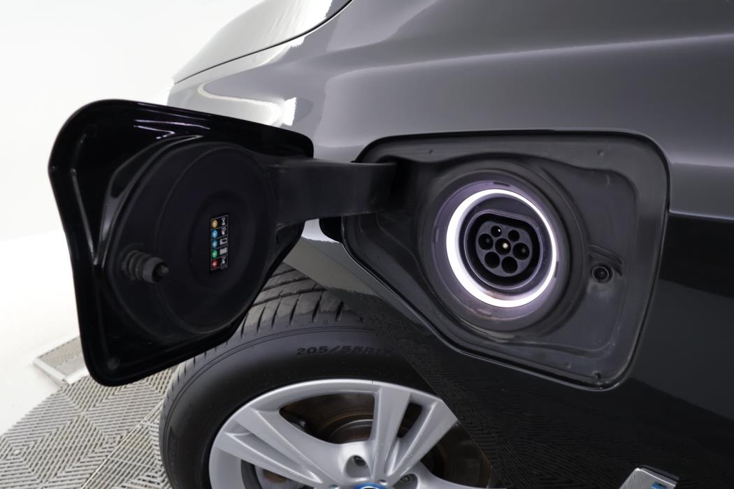 BMW 225 2017