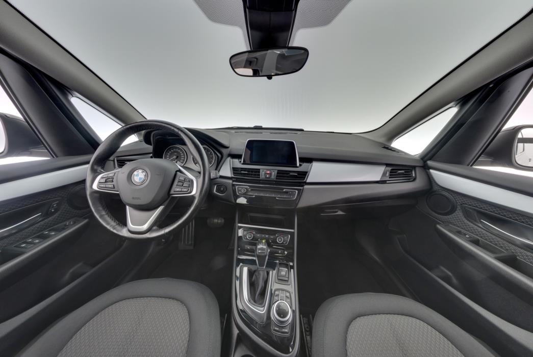 BMW 225 2017