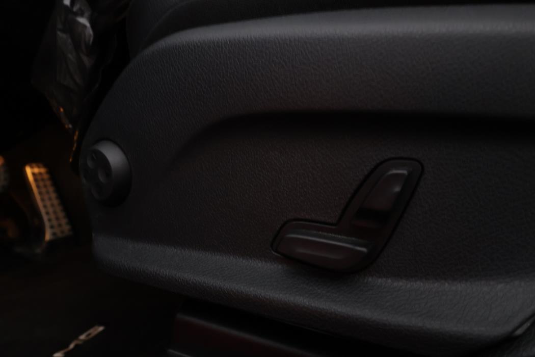MERCEDES-BENZ GLC 2016